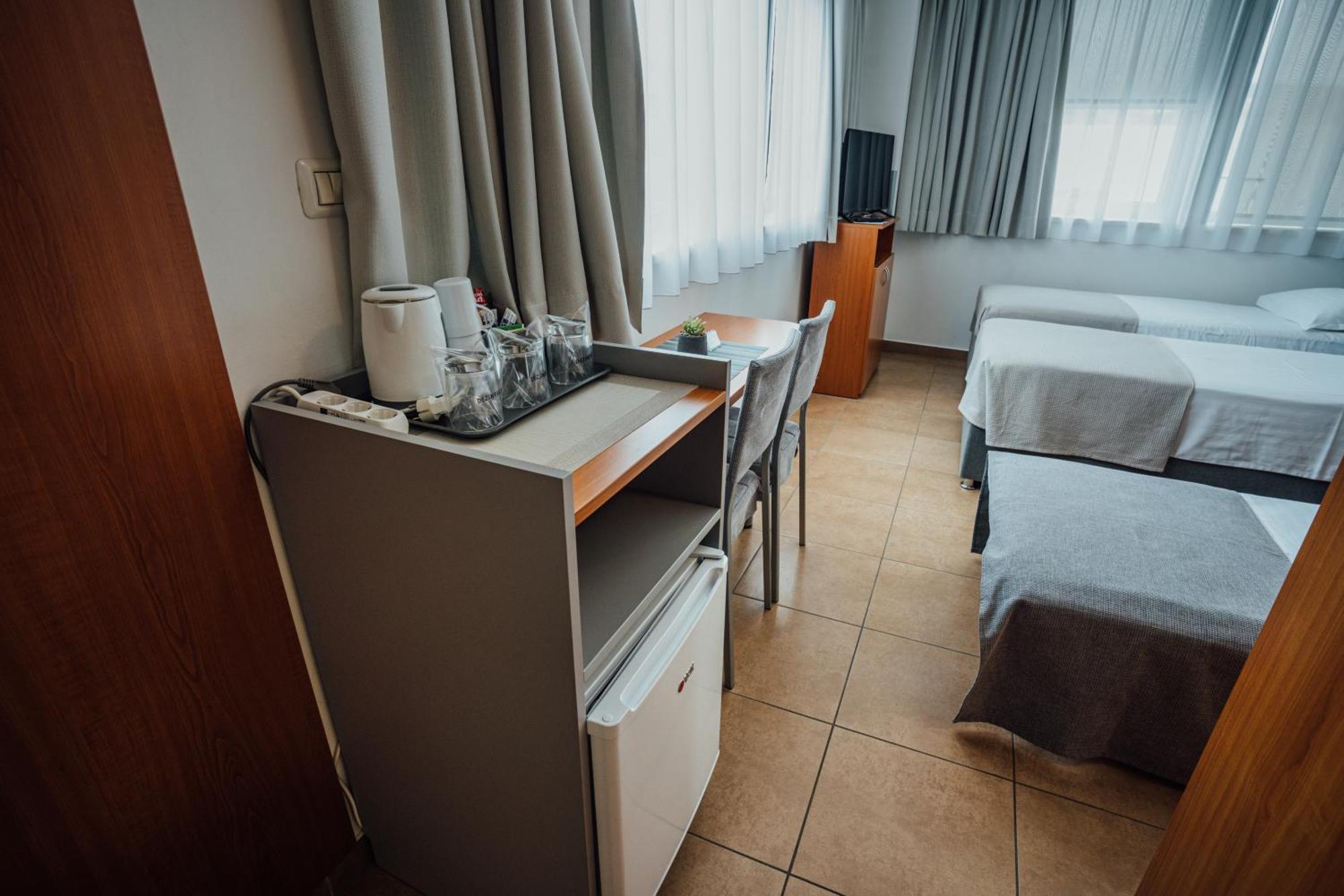 Sobe Rooms Nataly Sezana Luaran gambar