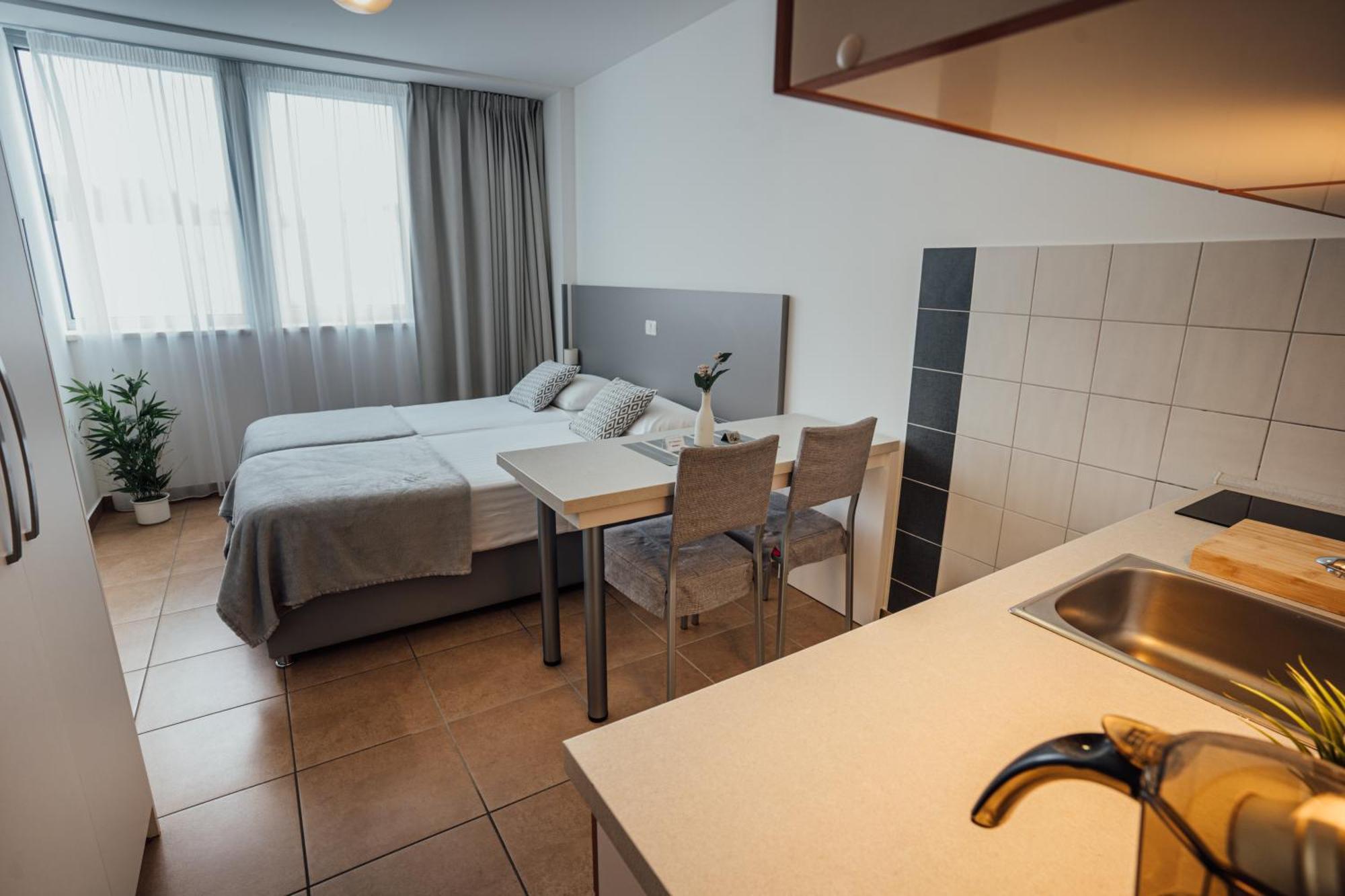 Sobe Rooms Nataly Sezana Luaran gambar